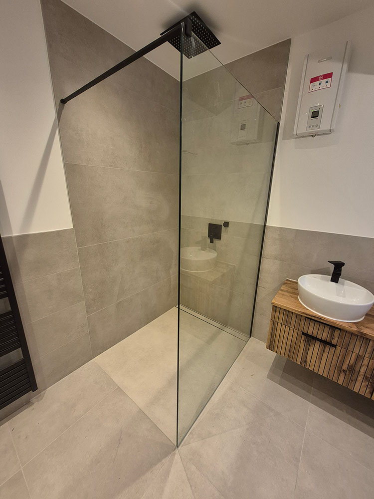 Über mich, moderne Dusche