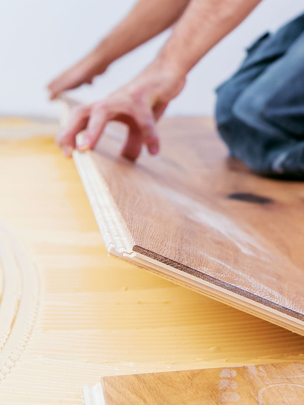 Über mich, Laminat verlegen